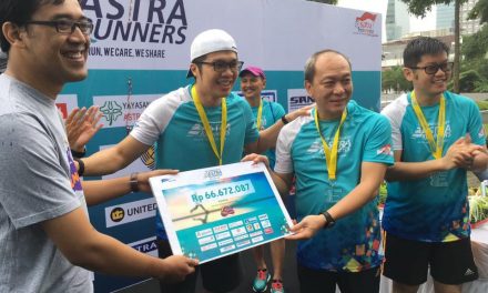Donasi Astra Runners untuk Taman Bacaan Pelangi