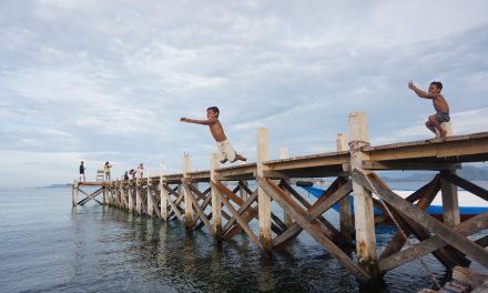 Tak Kenal Lelah di Pulau Messah