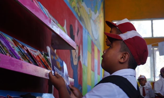 Peresmian Perpustakaan #TBPelangi ke-69 di SDN Roja 6, Kab. Ende, Flores, NTT