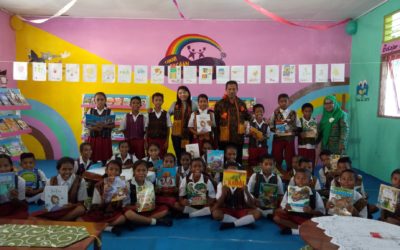 Tangis Haru Bahagia Para Siswa:  Peresmian Perpustakaan #TBPelangi ke-65 di SD Inpres Paupanda 1, Kec. Ende Selatan, Kab. Ende