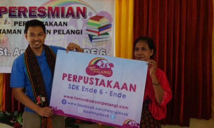 Peresmian Perpustakaan Taman Bacaan Pelangi ke-85 di SDK Ende 6, Ende, Flores, NTT