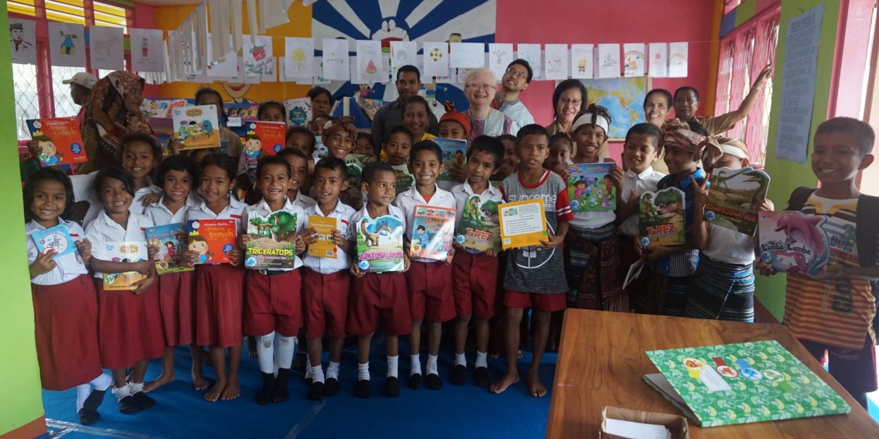 Inauguration of the 86th Rainbow Reading Gardens Library at SD Inpres Ndona 4, Ende, Flores, NTT