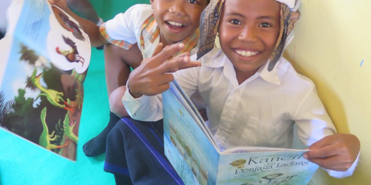 Taman Bacaan Pelangi Resmikan Perpustakaan Ramah Anak ke-118 di SDK Koanara