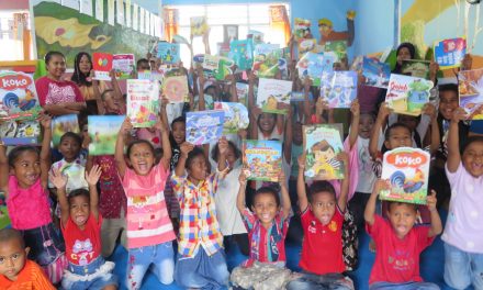Peresmian Perpustakaan Ramah Anak Taman Bacaan Pelangi ke -123 di SDI Puukungu