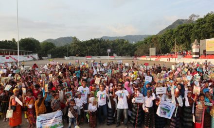 SATU DEKADE TAMAN BACAAN PELANGI BERKARYA, MENGHADIRKAN FESTIVAL LITERASI PERTAMA DI ENDE, FLORES, NTT.