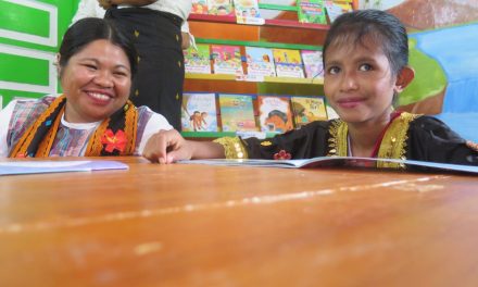 KERINDUAN TERBESAR KAMI ADALAH BISA MERESMIKAN PERPUSTAKAAN RAMAH ANAK INI.