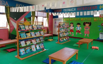 Menyulap Perpustakaan “Gudang Buku” menjadi Perpustakaan Ramah Anak di SDK Watugase