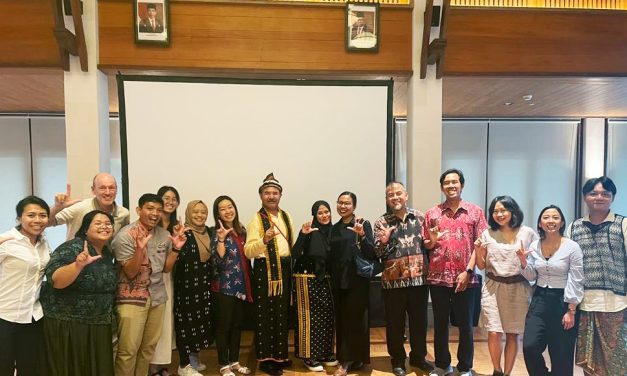 2 Orang Guru asal Nagekeo menjadi pemateri Perpustakaan Ramah Anak di Bali