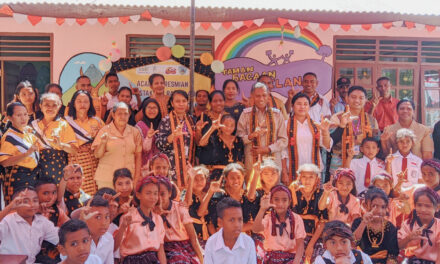 Peresmian Perpustakaan Ramah Anak Taman Bacaan Pelangi ke – 225 di SDI Olaewa, Kabupaten Nagekeo.