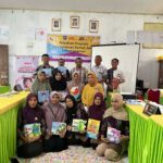 Bergerak Bersama Untuk Peningkatan Literasi Anak: Kolaborasi J&T Express dan Taman Bacaan Pelangi di SDN 2 Mola Utara, Wakatobi